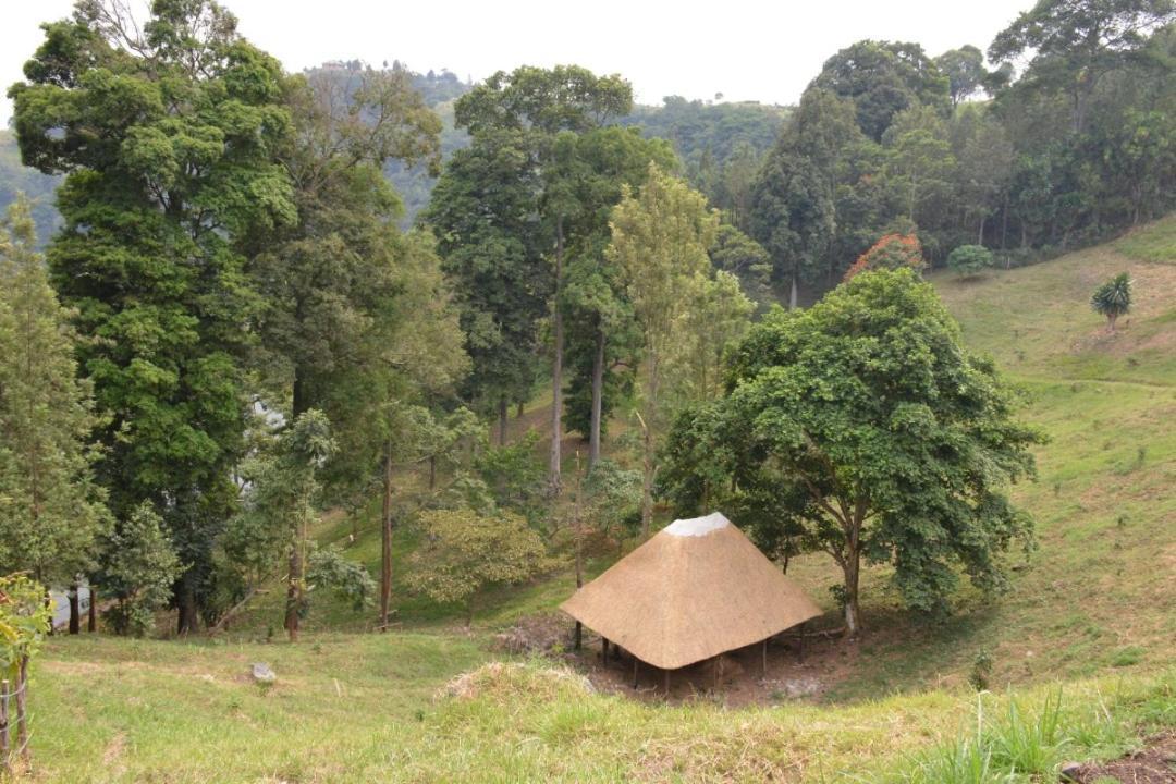 Lake Nyamirima Cottages Fort Portal Dış mekan fotoğraf