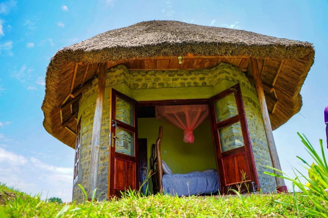 Lake Nyamirima Cottages Fort Portal Dış mekan fotoğraf